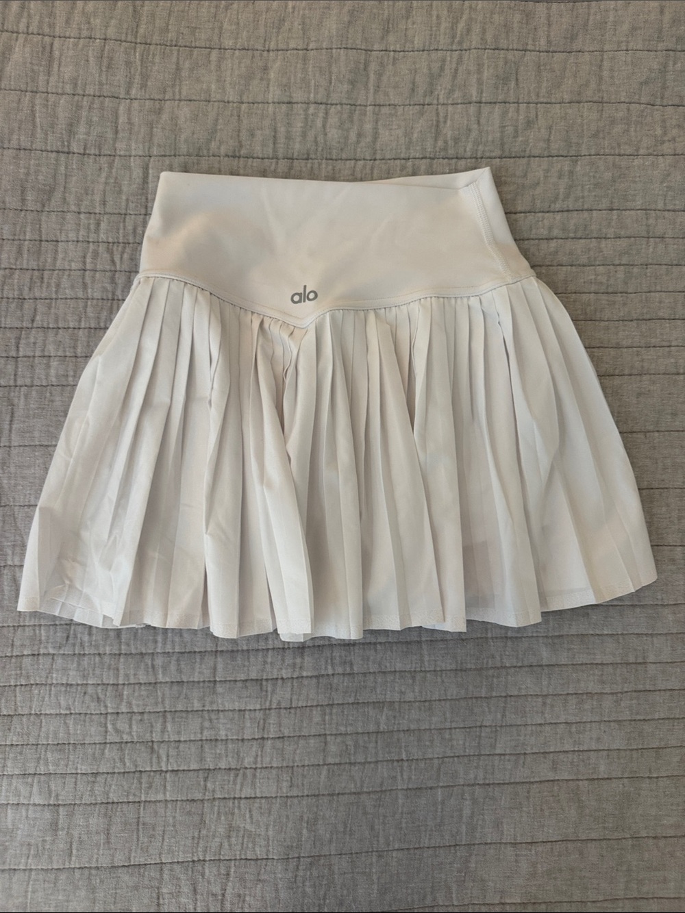 ALO Yoga White Pleated Skater Skirt